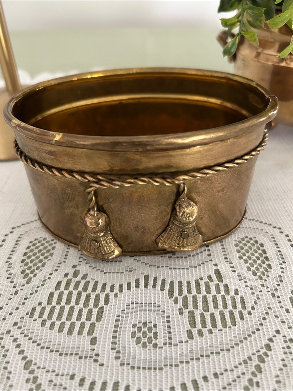 Vintage Hosley  Brass Planter Small made in India H 2.5 in Diameter 4.5 in. - Picture 3 of 8